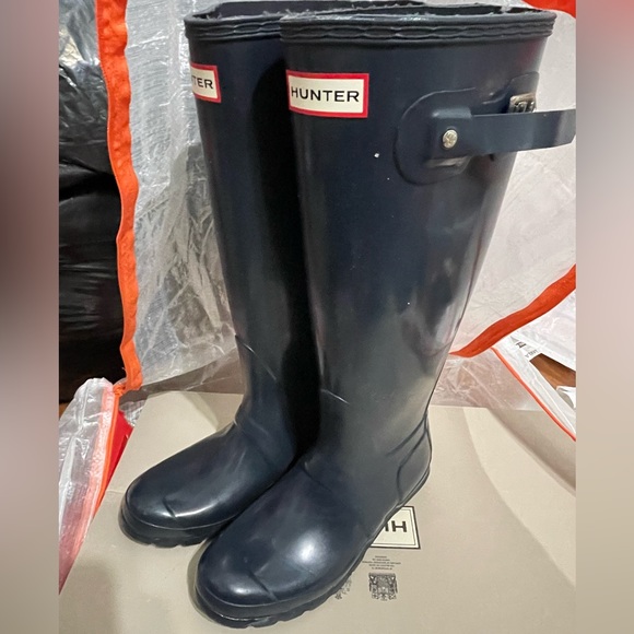 Hunter rain boots - Picture 2 of 3